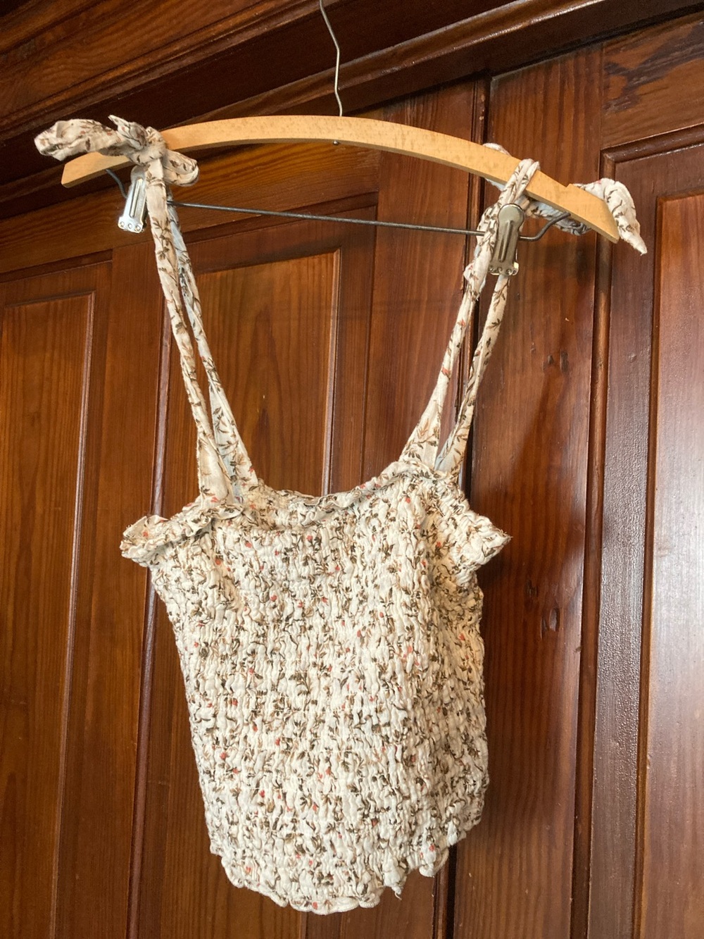Abercrombie & Fitch Cream Smocked Floral Tie-Strap Camisole Small